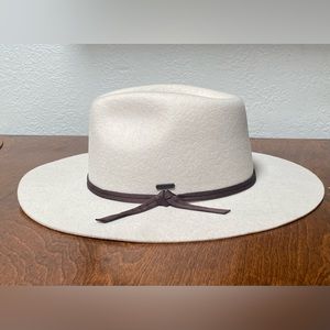Brixton wool hat. Size medium